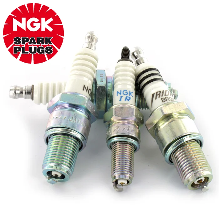 Handla nu NGK, Tändstift, Honda 00-09 XR650R