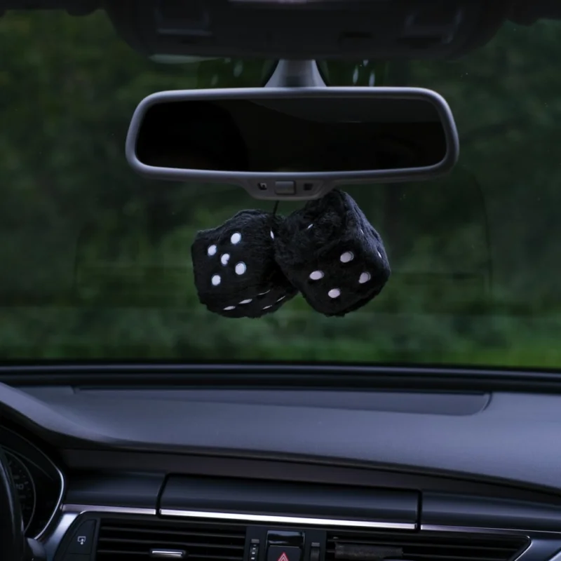 Svarta Tärningar Fuzzy Dice Extra Rabatter