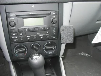 Fynd Brodit 852808 - Angled mount Bora/Golf IV