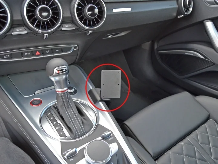 Extra rabatt Brodit ProClip, Audi TT 15-23