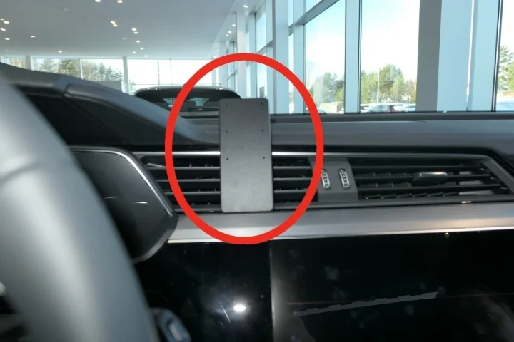 Brodit ProClip, Audi e-tron/Q8 e-tron 19-23 19-26 Snabb leverans